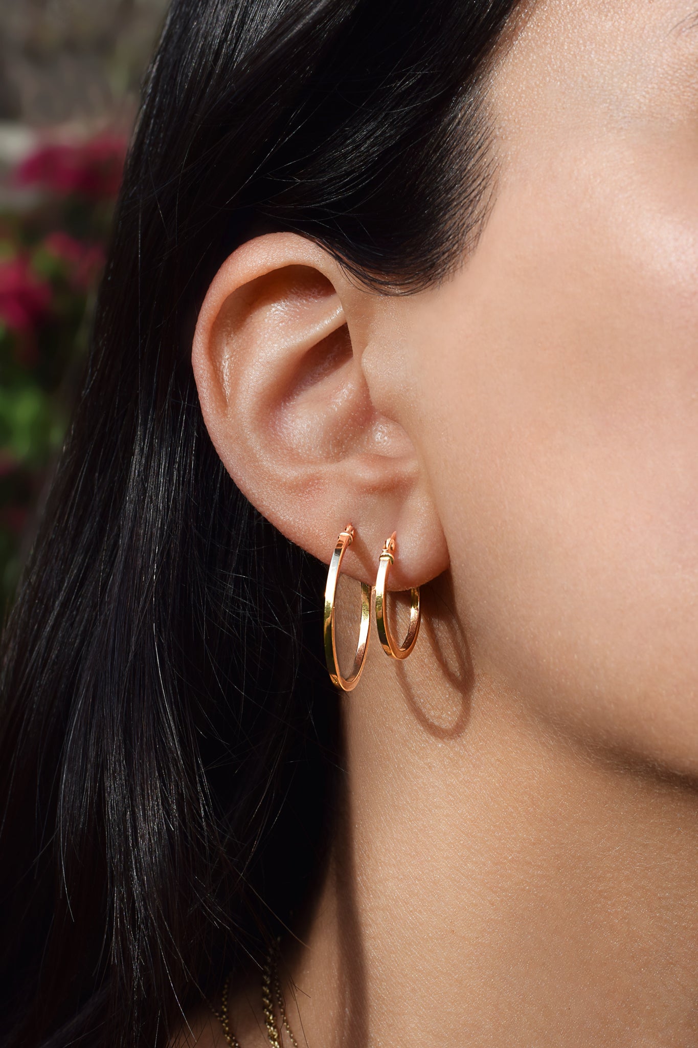 Earrings_-_Flat_Hoop_M_L.jpg